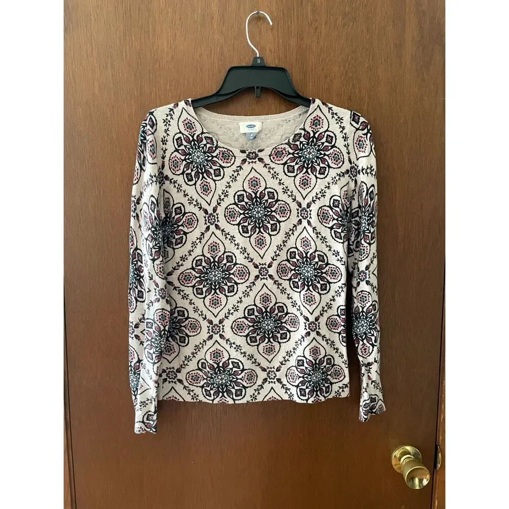 Boho Patterned Sweater - Picture 1 of 4